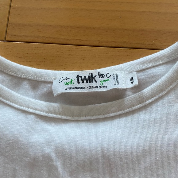 Twik tshirt - Picture 2 of 2